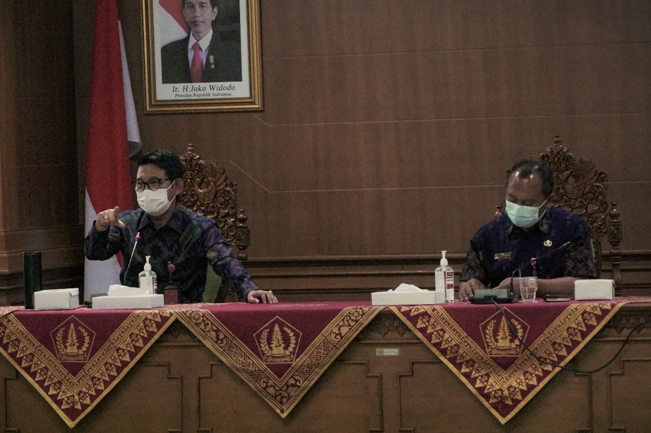 podiumnews.com-Tren Kasus Covid Meningkat, PTM di Badung Dihentikan Sementara